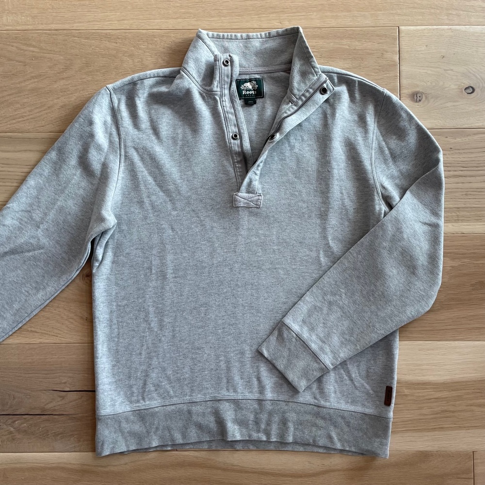 ROOTS 1/4 Zip Pullover Light Grey GUC